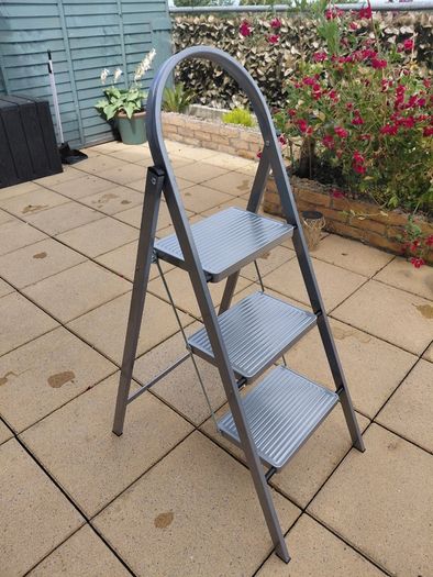 Steel Step Ladder