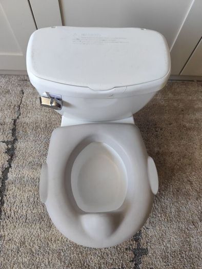 Toilet training potty & accessories