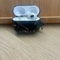 AirPods 3