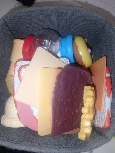 plastic kids play food