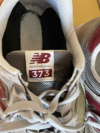 New Balance 373, mens trainers size 10UK/44EU.