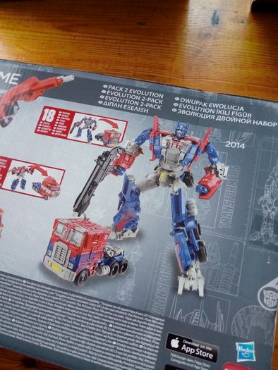 Transformers Optimus Prime Evolution Pack