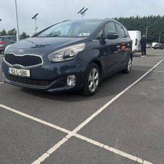 2015 Kia Carens