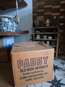 whiskey box