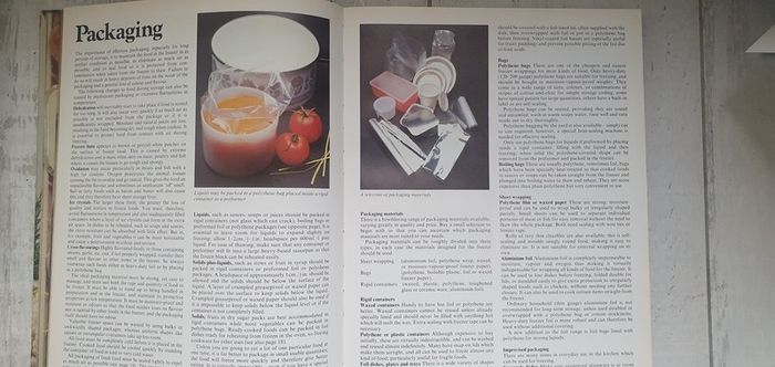 Vintage Cookbook : The St Michael All Colour Freezer Cookery Book Madeline Fraser 1976