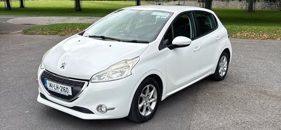 2014 Peugeot 208