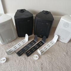 passive speakers 80w 4-6 ohm with wall brackets