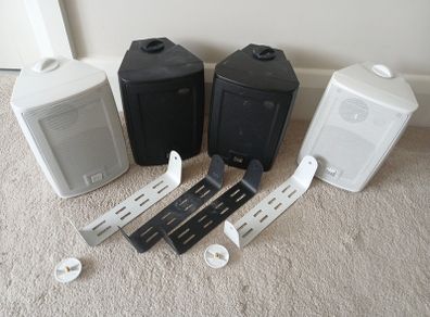 passive speakers 80w 4-6 ohm with wall brackets