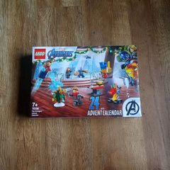 Lego The Avengers  Advent Calender 76196