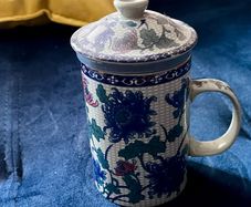 Chinese tea maker