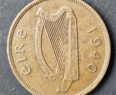 Ireland 1d Penny 1940 Coin Scarce Year.
