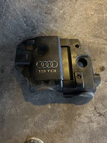 audi a4 engine cover
