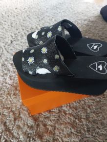 Rocket Dog Daisy platform mules size 3-4 and 5-6