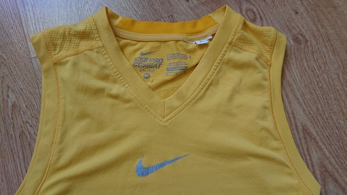 Nike Top + Golddigga leggings + Workout Jacket   Size 10