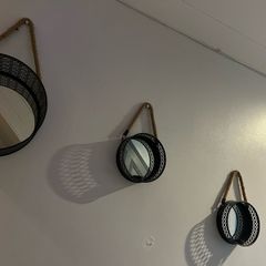 Candle holder wall decor