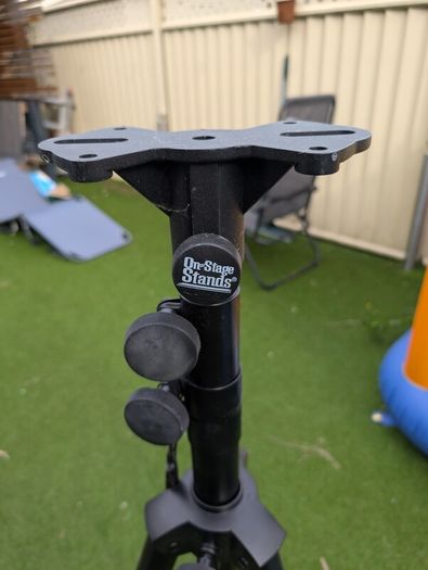 Xirrus Heavy-Duty Wi-Fi Survey / Speaker Tripod Stand (On-Stage Top Plate)