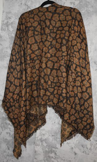 Esmara Poncho