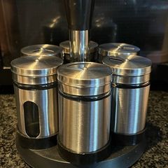 6 glass condiments storage