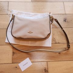 coach handbag (authentic)