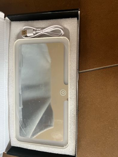 Sun visor light up mirror
