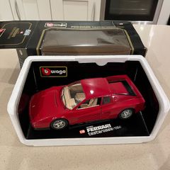 Ferrari Testarossa 1/18 Burago