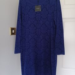 dress Claudia strater.