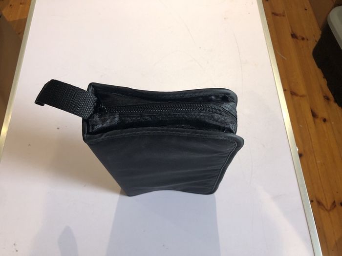Hama DVD & CD storage pouch