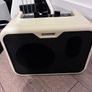 Hofner Shorty Bass White and Joy portable amp Image 3