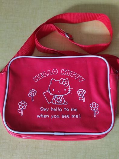 Hello Kitty Small Messenger Bag