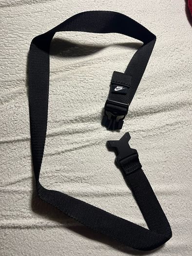 nike strap belt adjustable with clasp