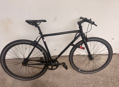 Black fixed gear bike - single speed