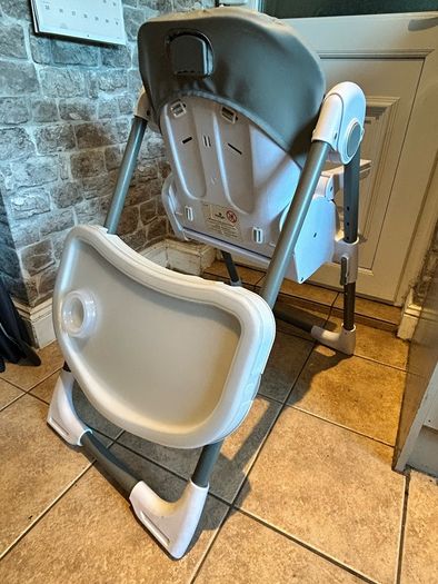highchair