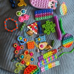 Lot of fidget toys