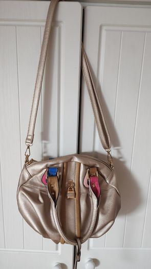 Superbia Handbag (Italy)
