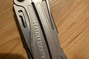 leatherman Wingman camping multitool edc fishing pliers USA hiking Swiss army