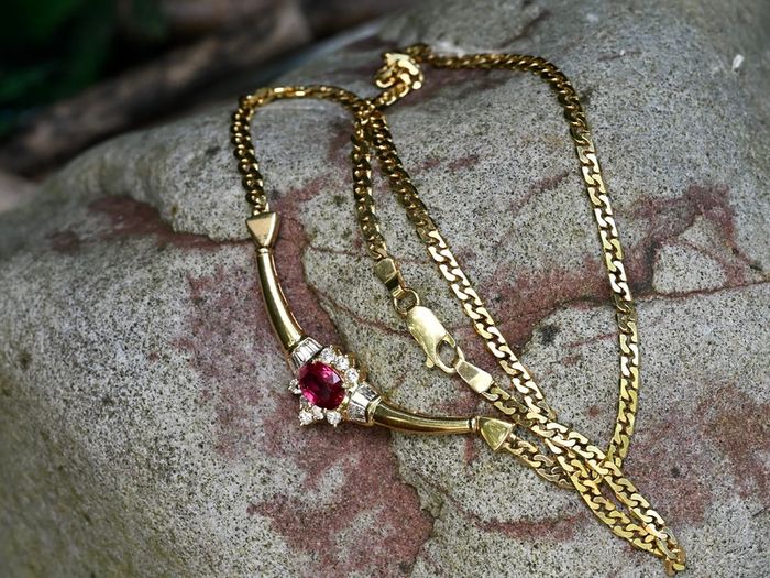 Vintage 1970s Ruby & Diamond Necklace - 18ct