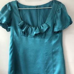 Ladies stunning top size 8