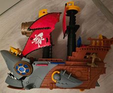 Pirate Boat