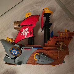 Pirate Boat
