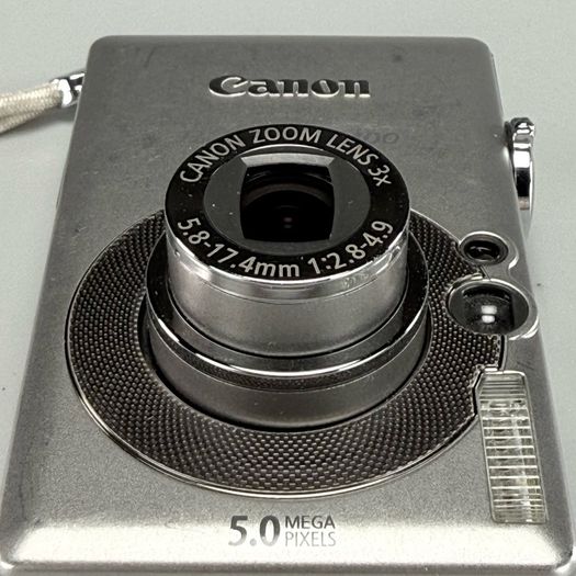 Canon Powershot SD400 5MP Digital Elph  Ultra Compact Camera