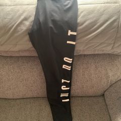 Nike leggings
