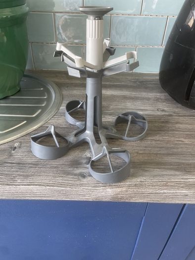 Dishwasher glass holder