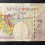 10 pound banknotes from England Image 5