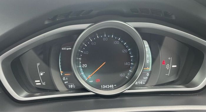 Volvo V40 2.0 D2