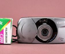 Canon Sure Shot Z70W point and shoot film camera
