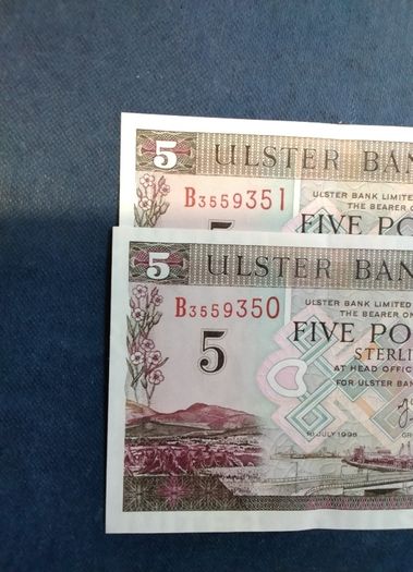 Two  Sterling  Mint Uncirculated   Notes
