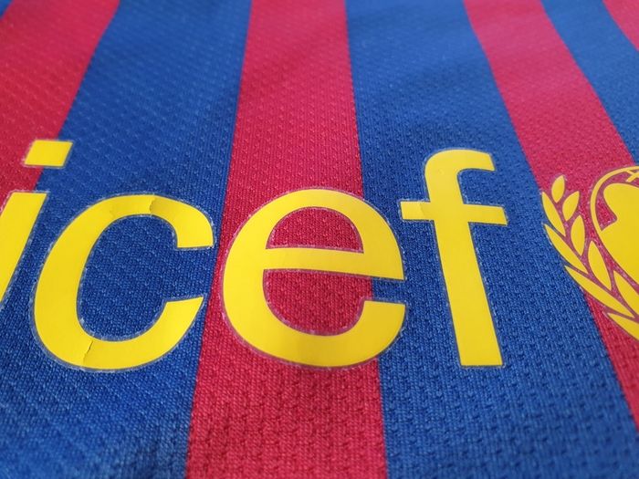 Barcelona Football Club Home Jersey 2011 to 2012 Large Adult Nike