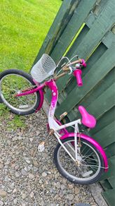 Girls bike