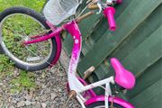 Girls bike