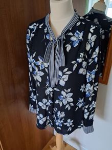 American Brand NYDJ Tie Blouse Size S
